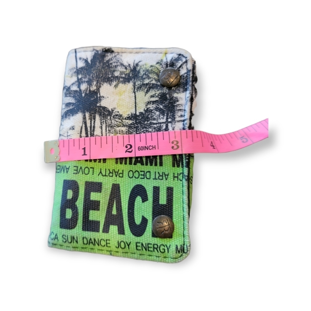 Robin Ruth Miami Beach Wallet - Picture 3 of 7